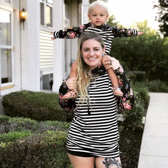 Meet your Posher, Amanda - Picture 1 of 1